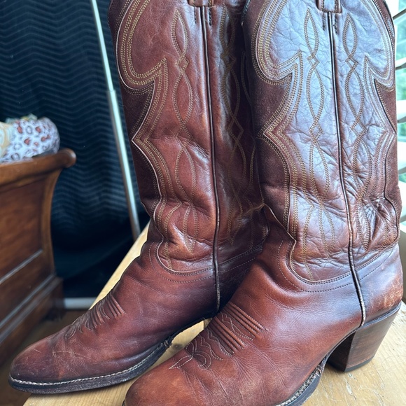 Dan Post Vintage Brown Cowboy boots - Picture 2 of 8